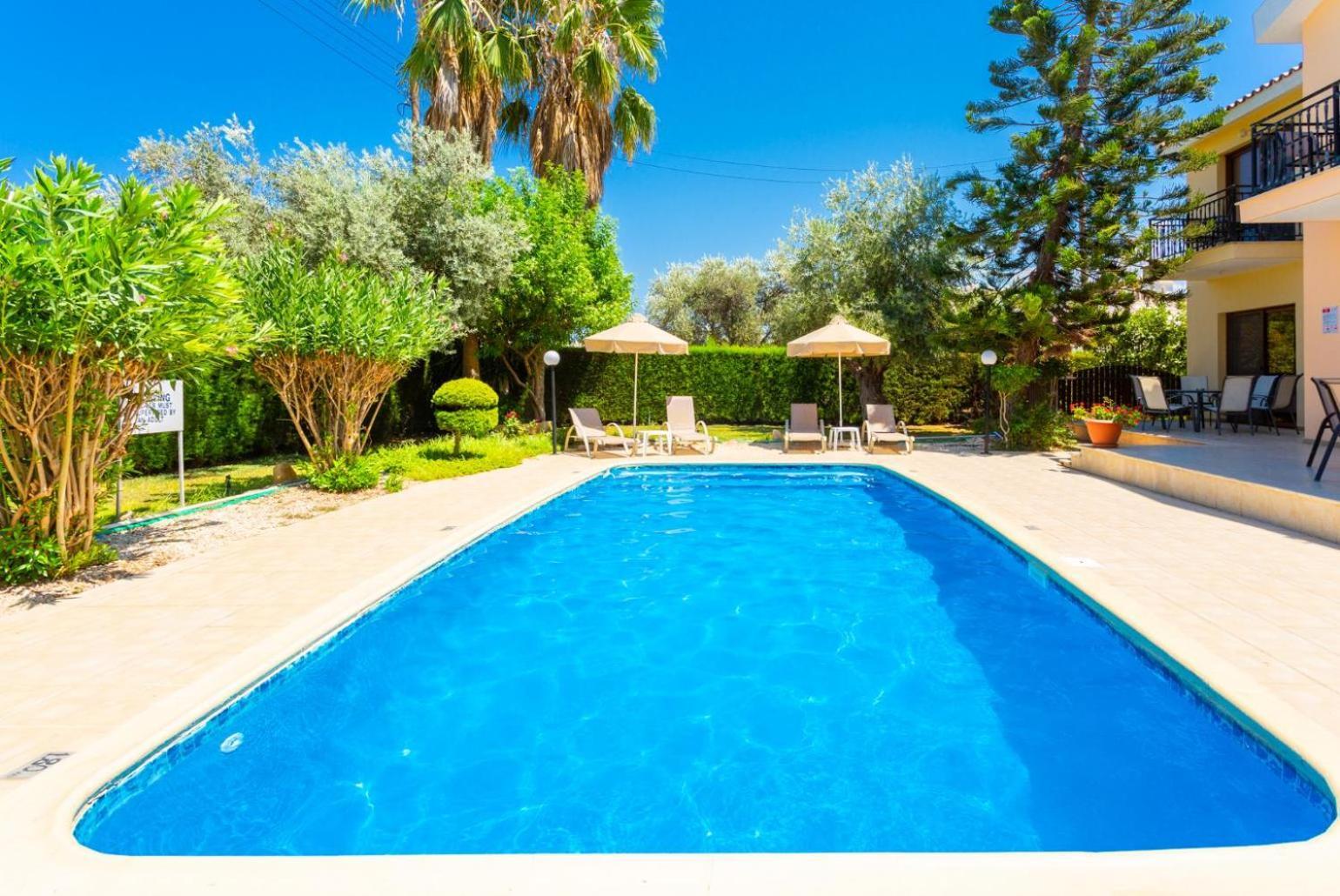 Villa Halima Stefanos Polis Exteriör bild