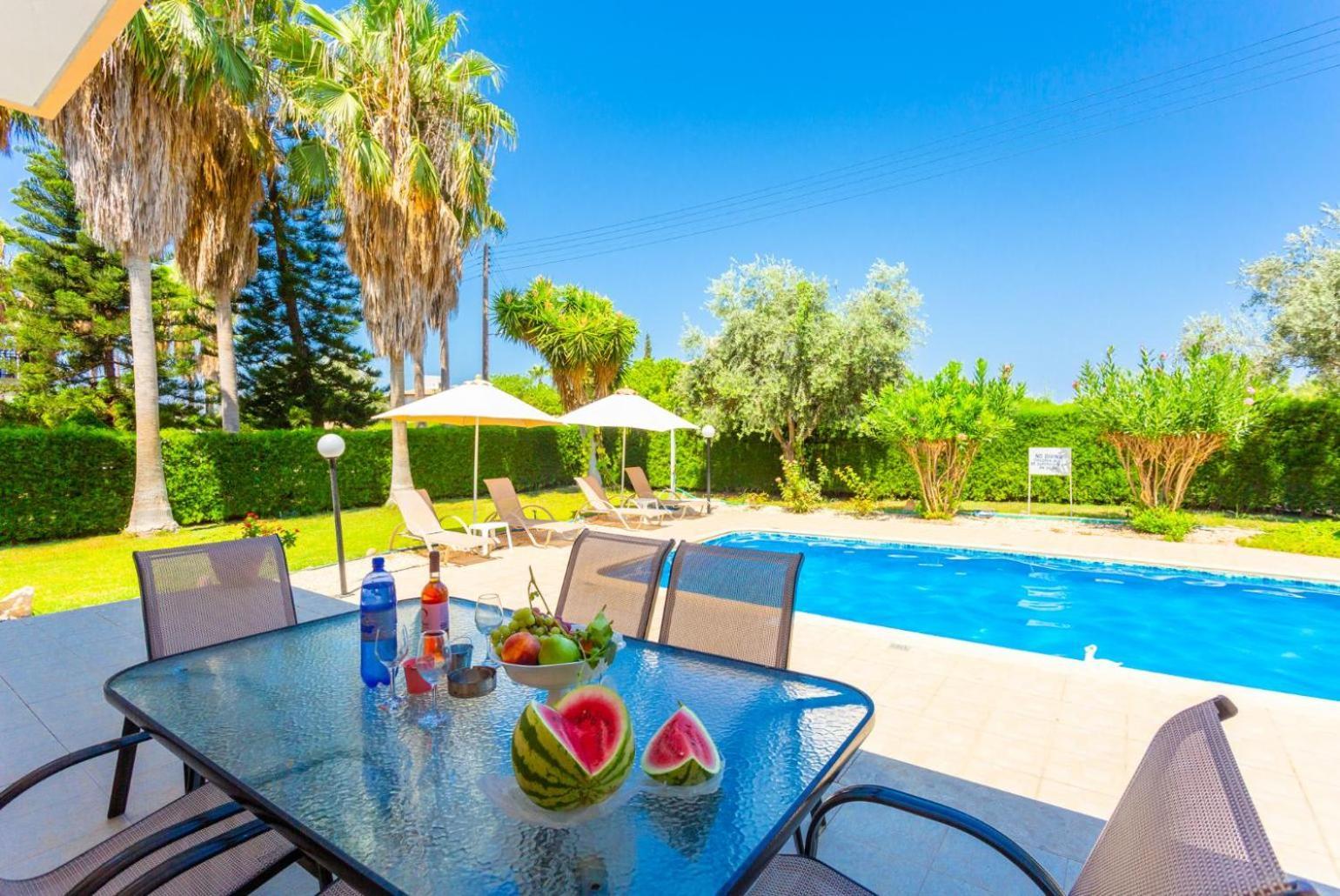 Villa Halima Stefanos Polis Exteriör bild